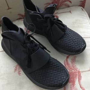 Adidas Originals Tubular Defiant